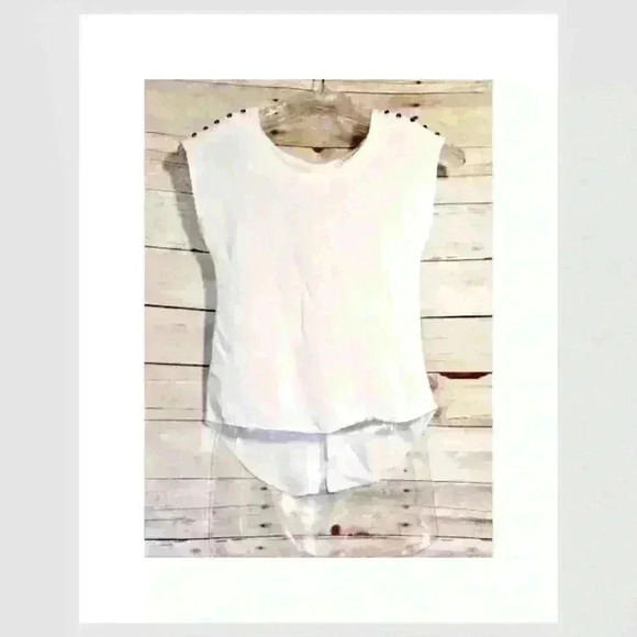 BODY CENTRAL Hi/Low WHITE Cotton OPEN FLAP BACK Top Lightweight shirt size Sm - Picture 2 of 7